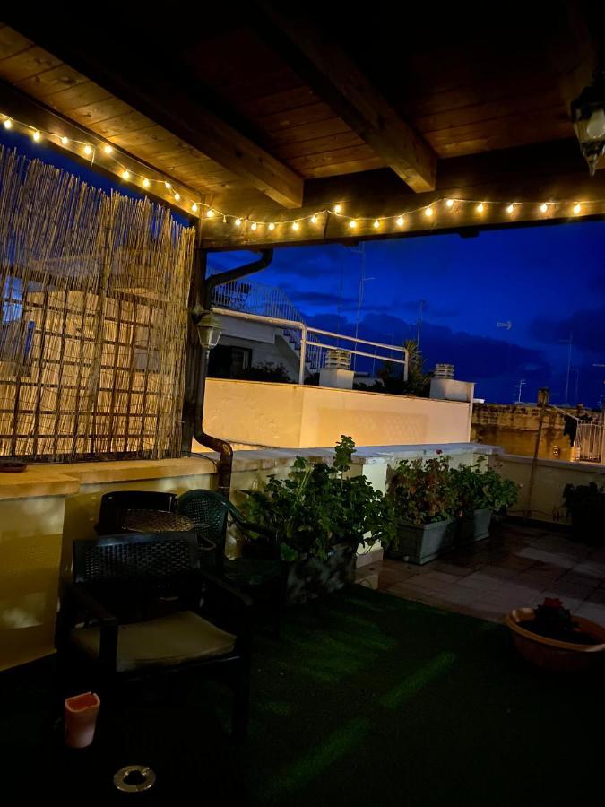 La Piccola Terrazza Apartment บารี ภายนอก รูปภาพ